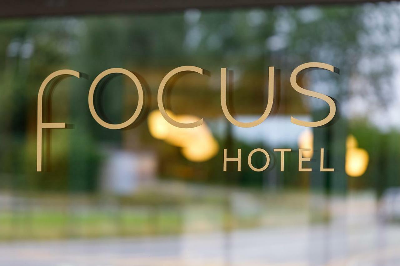 Focus Hotel ซัวร์ซี ภายนอก รูปภาพ